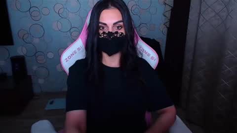 Snapshot of ashley__cooper__ chatting on October 21, 2:37 am Yasmina online show from October 21, 2:37 am