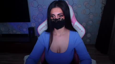   Yasmina   online show from June 18, 4:03 am