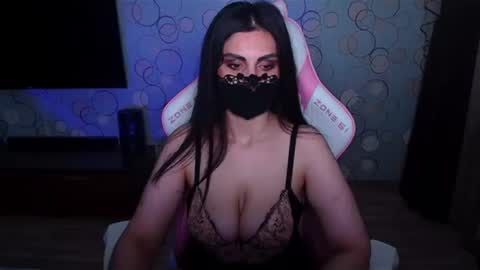   Yasmina   online show from June 21, 4:38 am