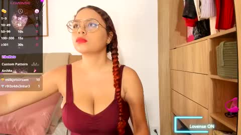 Soy Ash online show from October 2, 1:49 pm