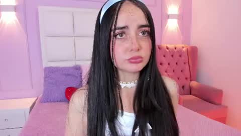 ashley_petit online show from July 30, 1:56 pm