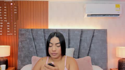 Sara Smith online show from January 13, 6:38 pm