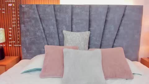 Sara Smith online show from February 27, 10:31 pm