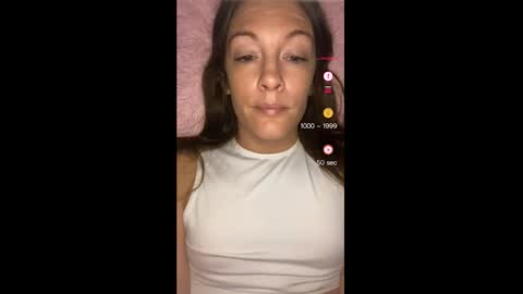 Snapshot of ashleyshyne69 chatting on September 27, 12:34 pm Ashley online show from September 27, 12:34 pm