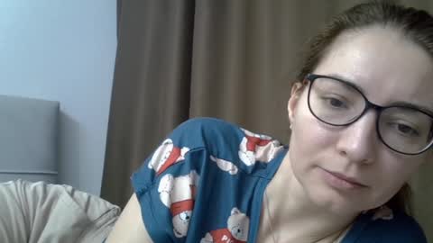 Ashley online show from January 29, 6:33 am