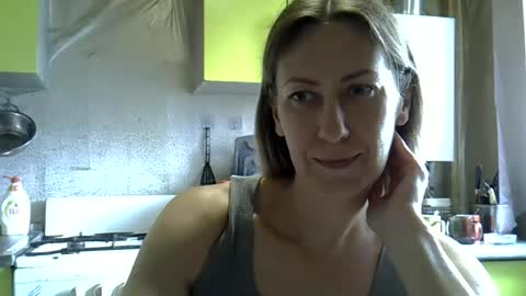 AshleyXHoney online show from June 18, 7:54 am