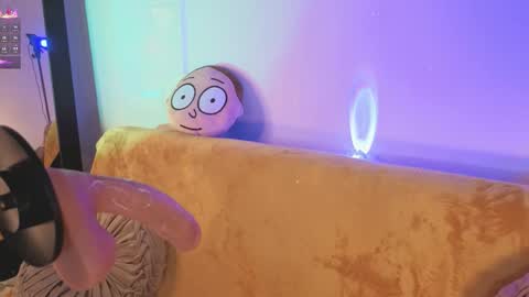 Ash  online show from March 5, 10:38 pm