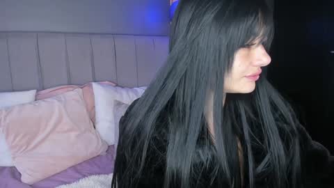 Snapshot of asia_25_ chatting on January 3, 8:11 pm PAO online show from January 3, 8:11 pm