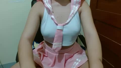 aisan sophia online show from January 17, 9:28 pm