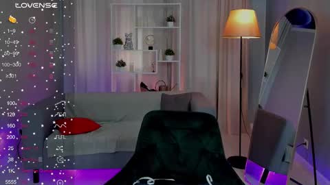 asiancheek online show from October 15, 1:52 am