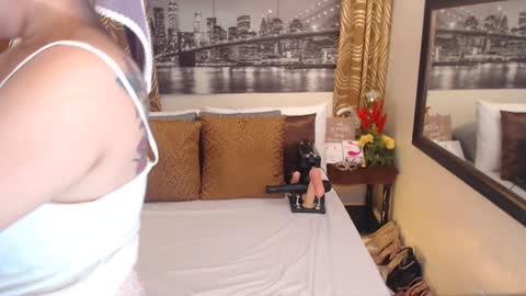 asianhotjasmin online show from November 24, 5:09 am