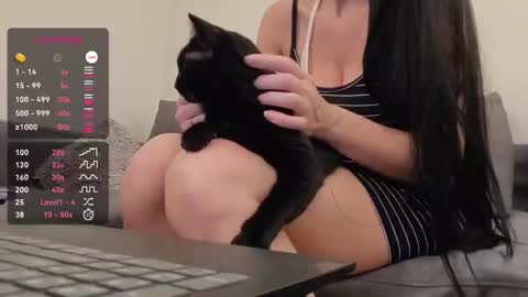 asianmics online show from December 4, 6:52 pm