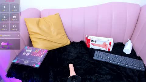 AsianSlut  online show from April 18, 5:54 am