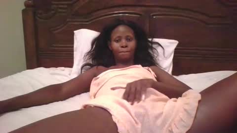 alisha online show from October 25, 6:54 am