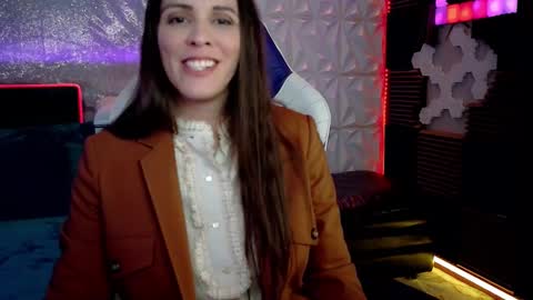 Athena Autumn online show from February 19, 10:37 am