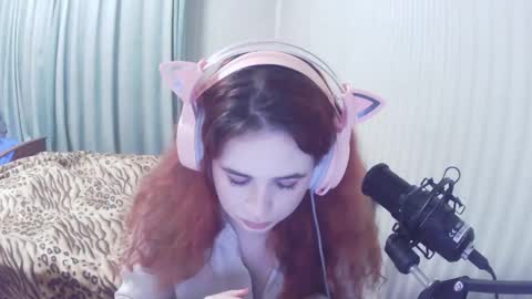 Emiko online show from October 20, 3:04 pm