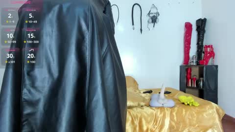 Aurora online show from April 10, 11:49 am