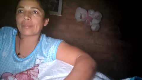 auroraangels1 online show from April 18, 2:25 am