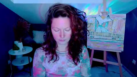 Snapshot of auroraborealis__ chatting on October 3, 7:13 am auroraborealis__ online show from October 3, 7:13 am