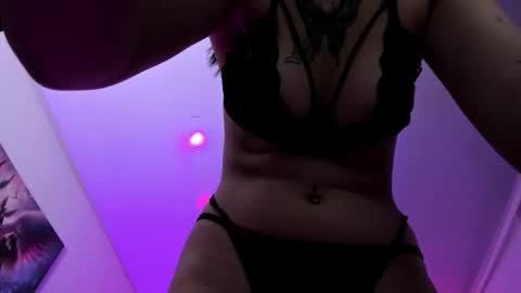 Aurora Diaz online show from November 13, 8:41 pm