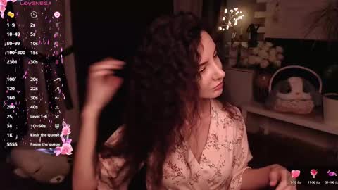 Snapshot of auroragreys chatting on February 23, 1:45 pm Aurora online show from February 23, 1:45 pm