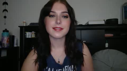 Snapshot of auroralightz1 chatting on October 19, 1:18 am auroralightz1 online show from October 19, 1:18 am