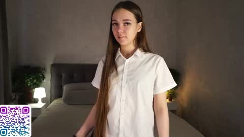 Aurora online show from June 19, 3:44 am