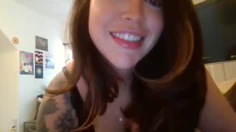 autumnb712 online show from February 15, 4:01 pm