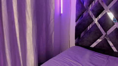 Ava Wilde online show from April 14, 8:09 pm