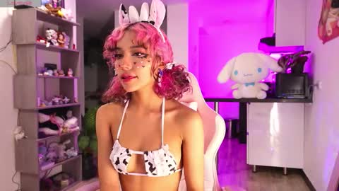 AVA online show from March 27, 3:41 am