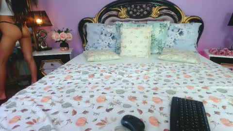 Snapshot of avaaaddams chatting on September 22, 4:33 am Pamela online show from September 22, 4:33 am