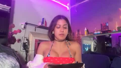 Ava Foxx online show from December 19, 11:46 am