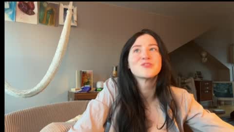 avallanchee online show from May 14, 12:38 am