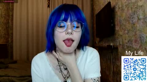 avaobierne online show from March 18, 7:08 pm