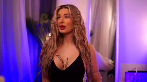 Carina online show from March 5, 10:55 pm