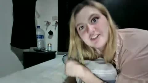 Avery Doll online show from June 15, 2:34 am
