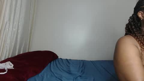 Avian online show from December 2, 11:18 pm