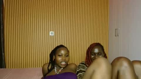 Avian online show from November 14, 6:19 pm