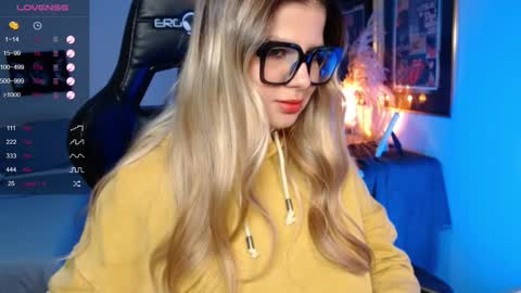 Avrill Morgan online show from March 5, 8:01 pm