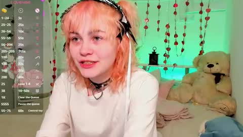 Awi online show from November 30, 8:57 pm