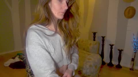 awesomeblossommm online show from February 2, 4:50 pm