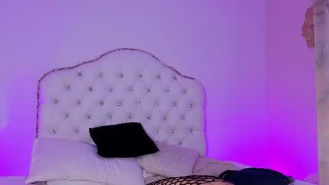 axarasss online show from July 14, 8:35 pm