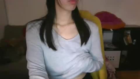 axue online show from December 5, 9:27 pm