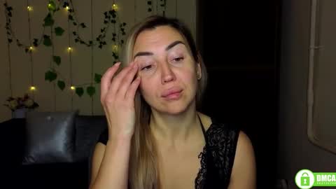 Jully online show from January 14, 6:46 pm