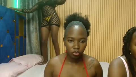 Ayanah online show from December 3, 4:09 pm