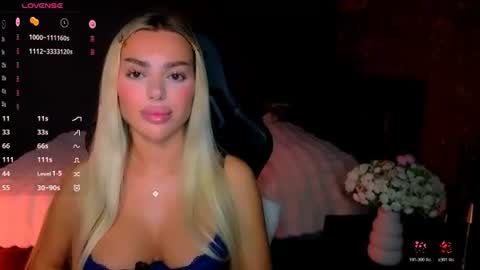  Ayla Demir  online show from July 11, 8:09 pm