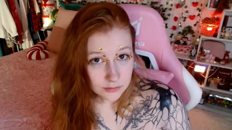 Ayla hill online show from March 29, 8:19 pm