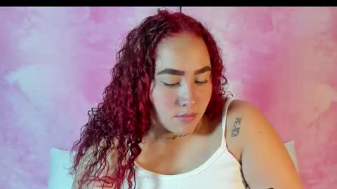 aylamarttinez online show from January 7, 1:31 am