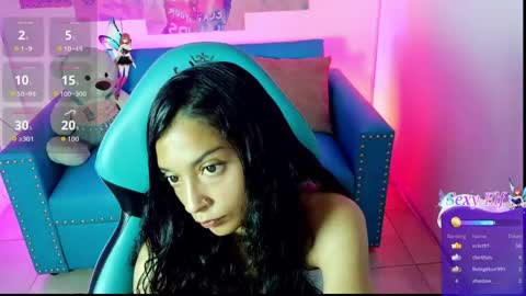 aylanny_m online show from May 29, 2:42 am