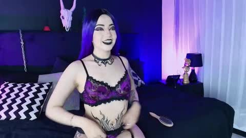 Aylen online show from November 5, 8:03 pm